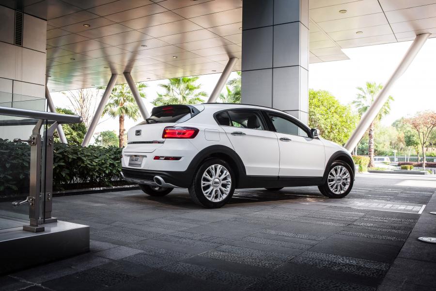  Qoros 3 City SUV 2014 года  (фото 27 из 35)